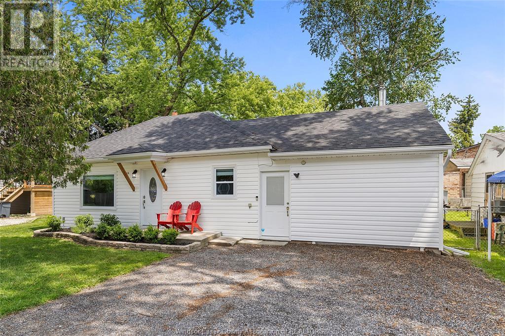 114 NOTTINGHAM, harrow, Ontario
