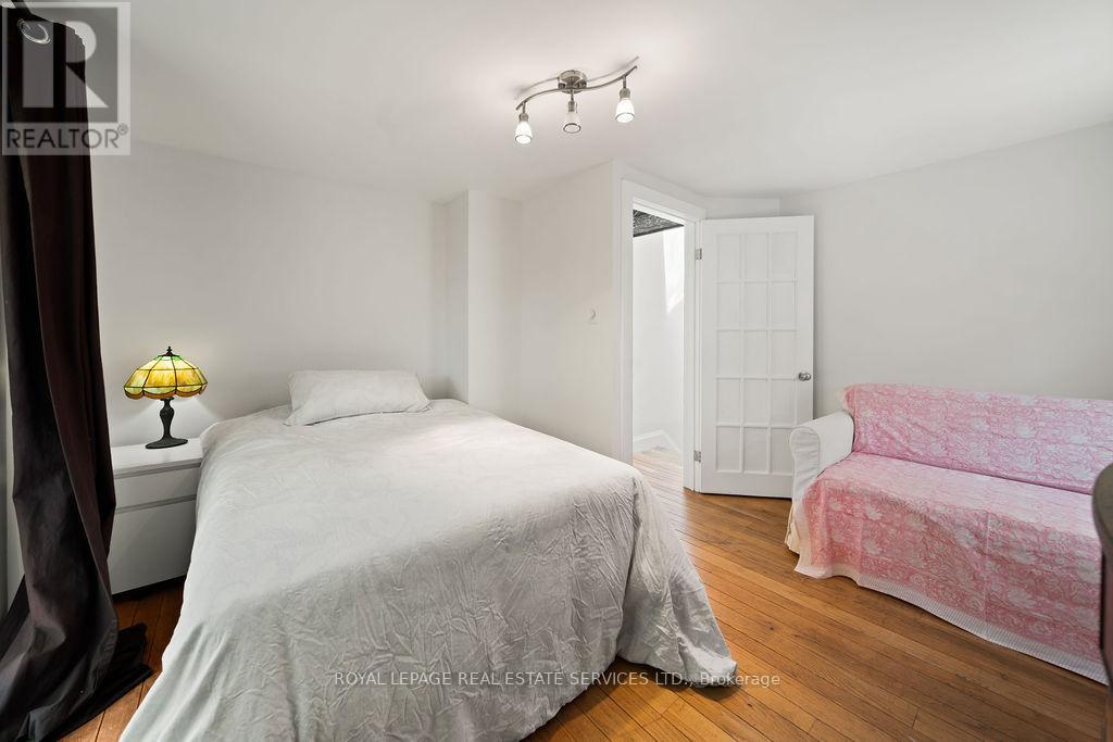 206 Berkeley Street, Toronto, Ontario  M5A 2X4 - Photo 24 - C12212701