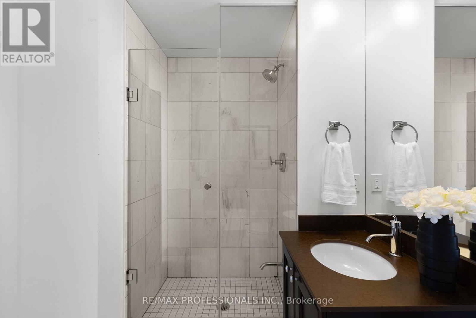 4405 - 832 Bay Street, Toronto (Bay Street Corridor), Ontario  M5S 1Z6 - Photo 14 - C12212705