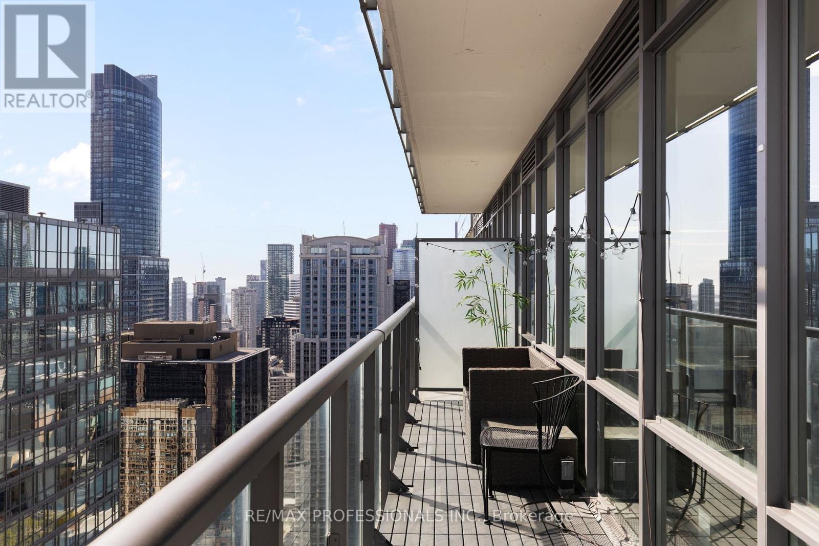 4405 - 832 Bay Street, Toronto (Bay Street Corridor), Ontario  M5S 1Z6 - Photo 18 - C12212705