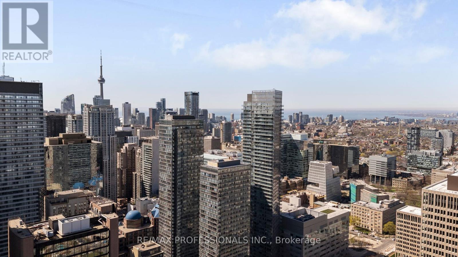 4405 - 832 Bay Street, Toronto (Bay Street Corridor), Ontario  M5S 1Z6 - Photo 4 - C12212705