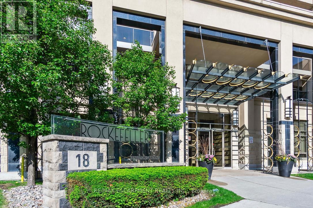 1701 - 18 Kenaston Gardens, Toronto (Bayview Village), Ontario  M2K 3C7 - Photo 2 - C12212742