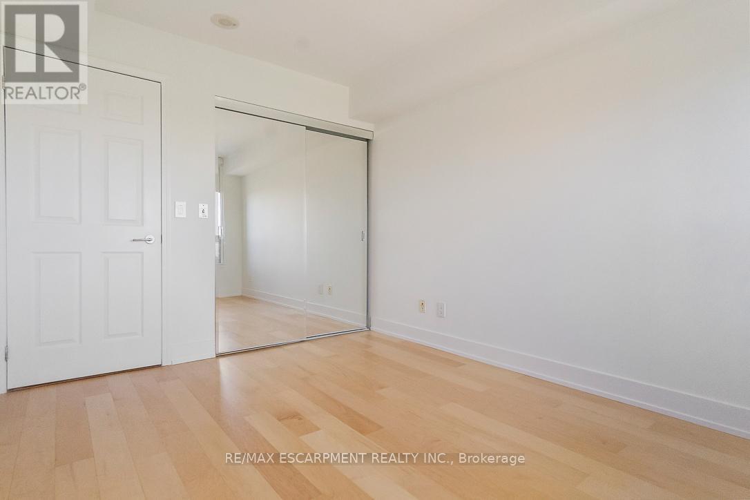 1701 - 18 Kenaston Gardens, Toronto (Bayview Village), Ontario  M2K 3C7 - Photo 23 - C12212742