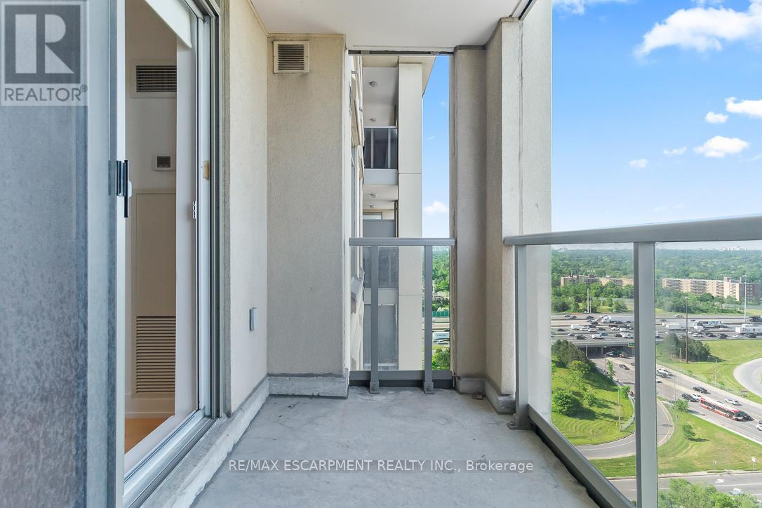 1701 - 18 Kenaston Gardens, Toronto (Bayview Village), Ontario  M2K 3C7 - Photo 28 - C12212742