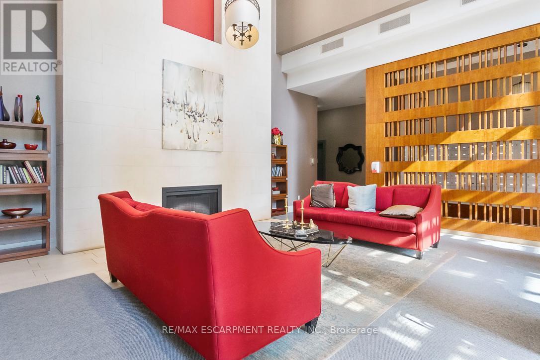 1701 - 18 Kenaston Gardens, Toronto (Bayview Village), Ontario  M2K 3C7 - Photo 3 - C12212742