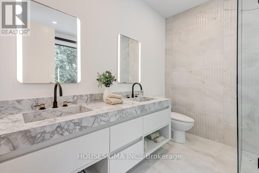 188 Duplex Avenue, Toronto (Yonge-Eglinton), Ontario  M5P 2A9 - Photo 18 - C12212765