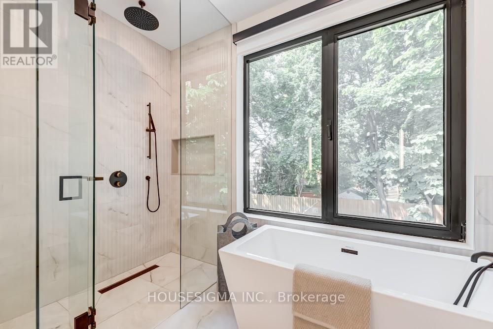 188 Duplex Avenue, Toronto (Yonge-Eglinton), Ontario  M5P 2A9 - Photo 19 - C12212765