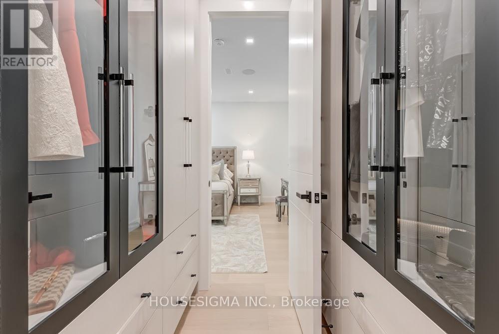 188 Duplex Avenue, Toronto (Yonge-Eglinton), Ontario  M5P 2A9 - Photo 22 - C12212765
