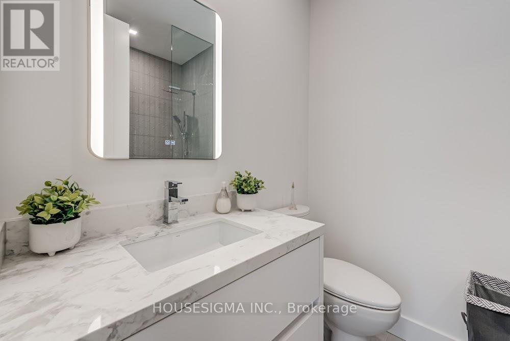 188 Duplex Avenue, Toronto (Yonge-Eglinton), Ontario  M5P 2A9 - Photo 32 - C12212765
