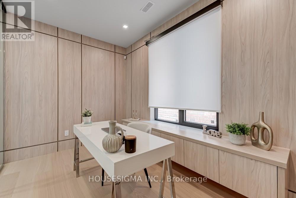 188 Duplex Avenue, Toronto (Yonge-Eglinton), Ontario  M5P 2A9 - Photo 34 - C12212765