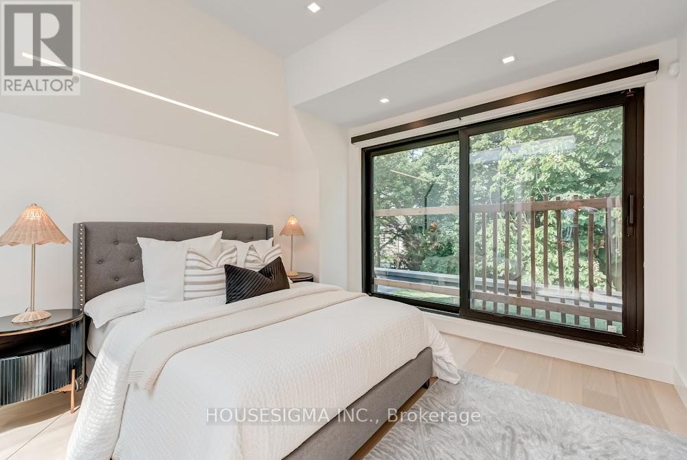 188 Duplex Avenue, Toronto (Yonge-Eglinton), Ontario  M5P 2A9 - Photo 36 - C12212765
