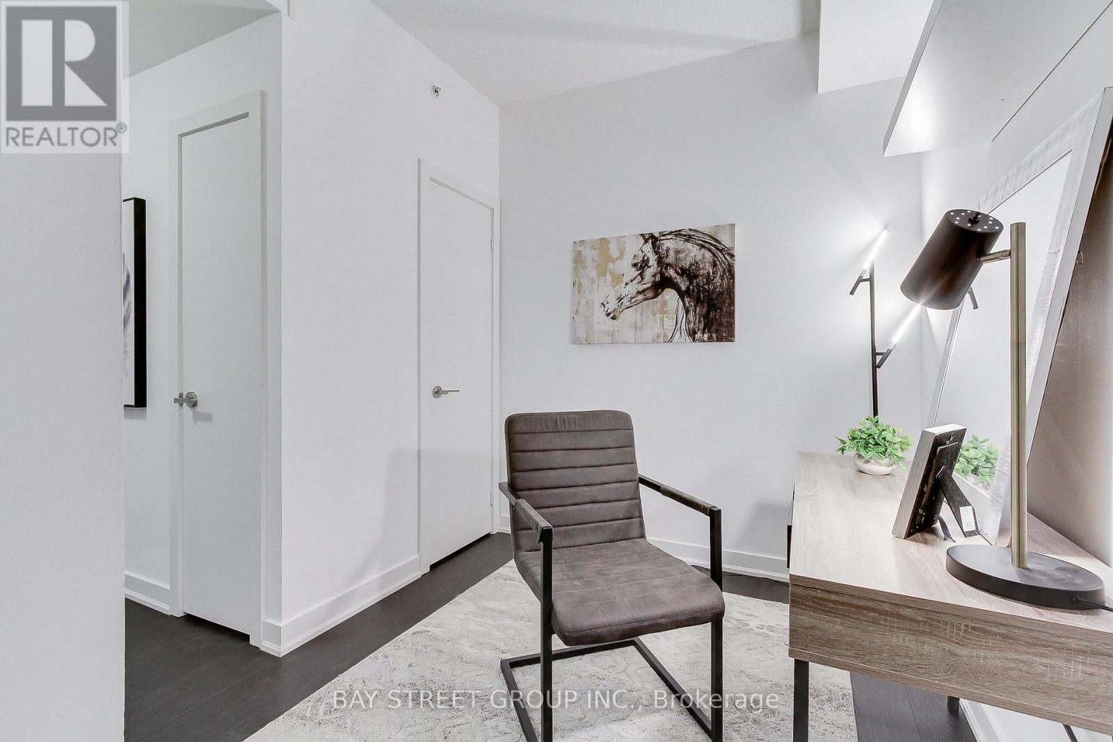 517 - 199 Richmond Street, Toronto (Waterfront Communities), Ontario  M5V 0H4 - Photo 10 - C12212769