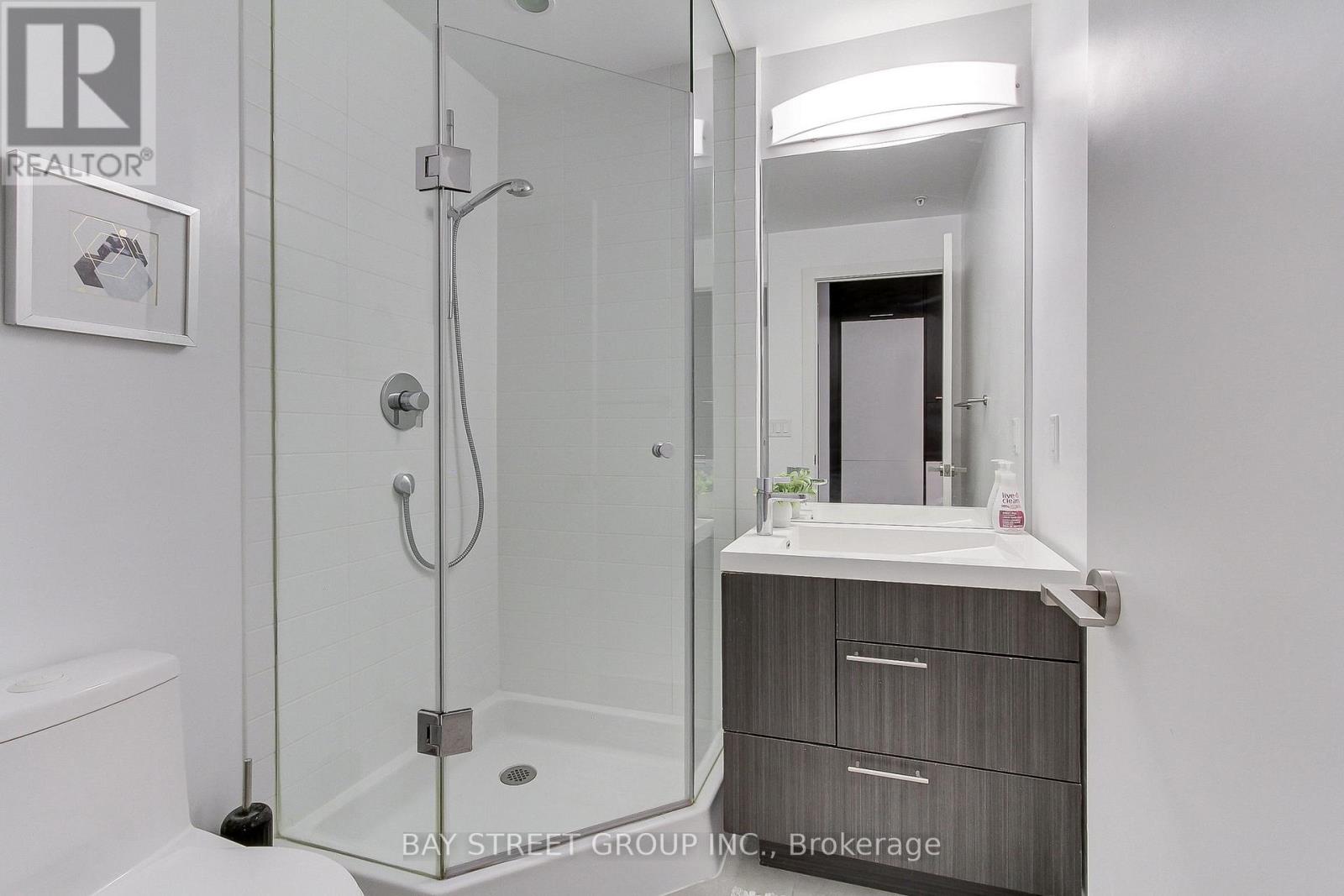 517 - 199 Richmond Street, Toronto (Waterfront Communities), Ontario  M5V 0H4 - Photo 12 - C12212769