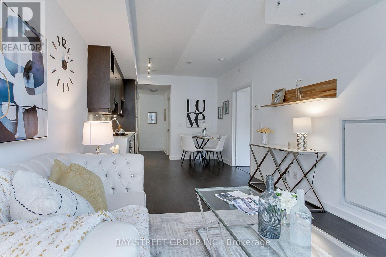 517 - 199 Richmond Street, Toronto (Waterfront Communities), Ontario  M5V 0H4 - Photo 17 - C12212769