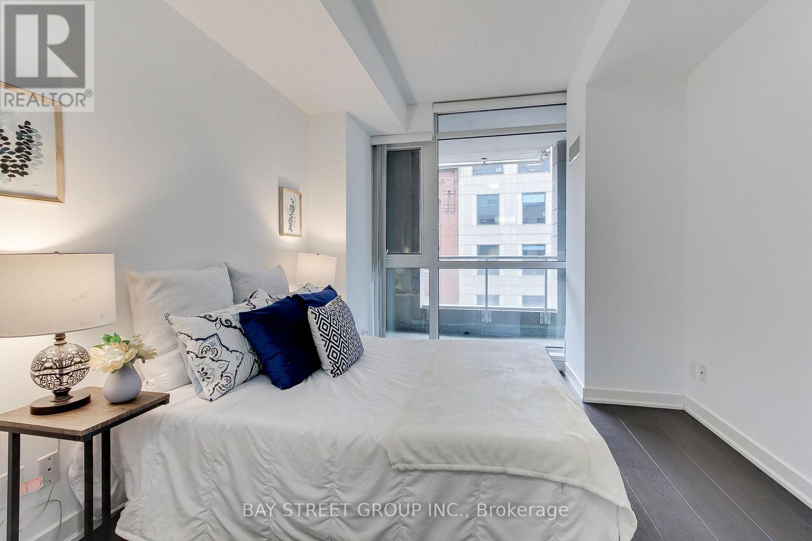 517 - 199 Richmond Street, Toronto (Waterfront Communities), Ontario  M5V 0H4 - Photo 21 - C12212769