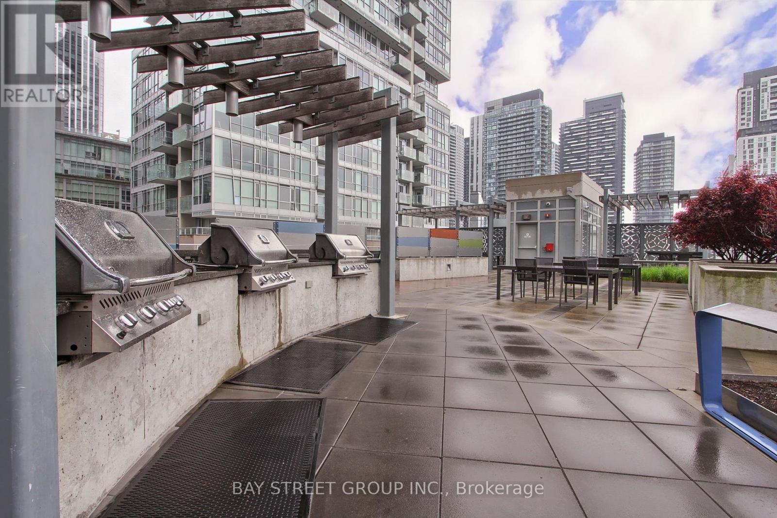 517 - 199 Richmond Street, Toronto (Waterfront Communities), Ontario  M5V 0H4 - Photo 33 - C12212769
