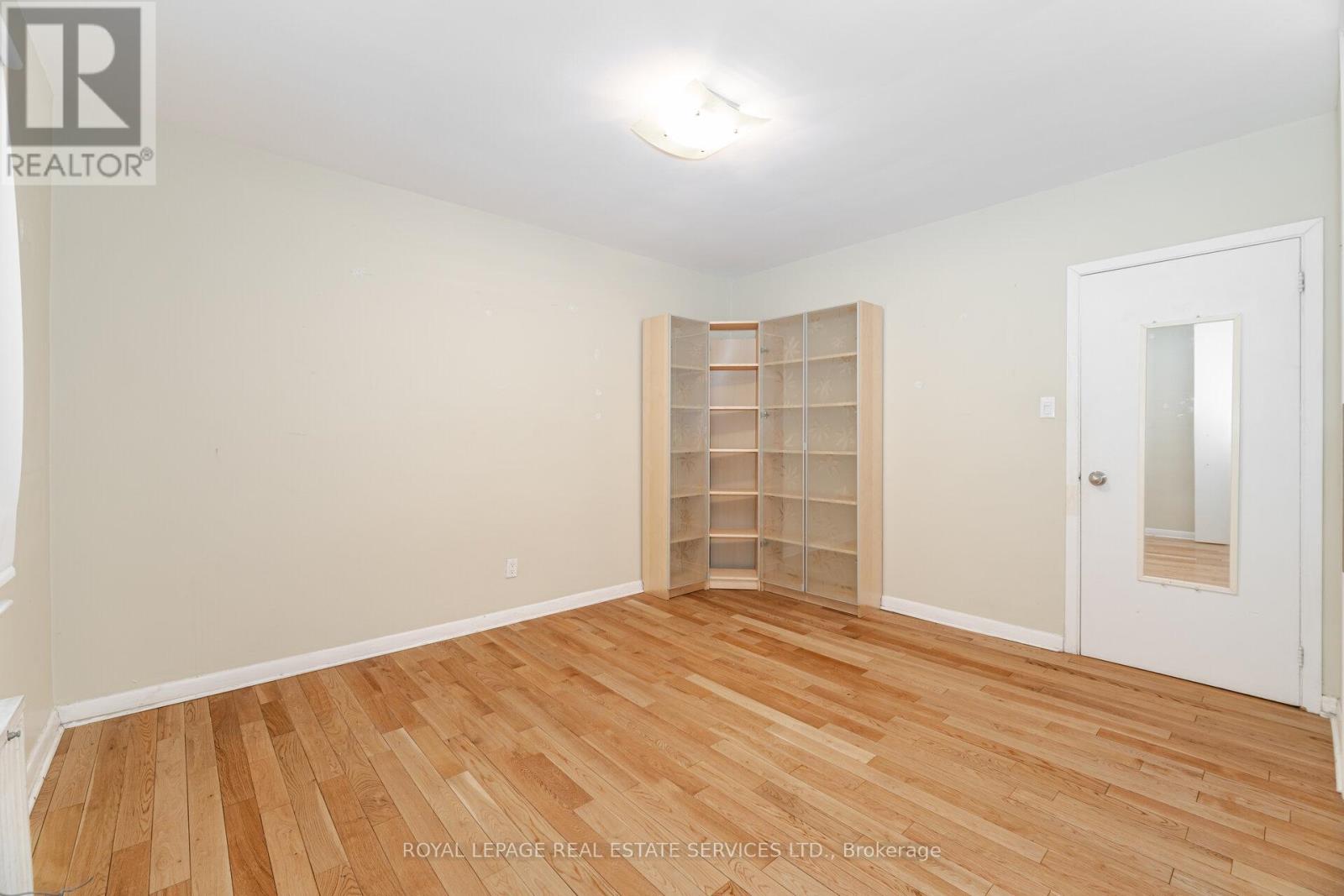475 Winona Drive, Toronto (Oakwood Village), Ontario  M6C 3V2 - Photo 12 - C12212843