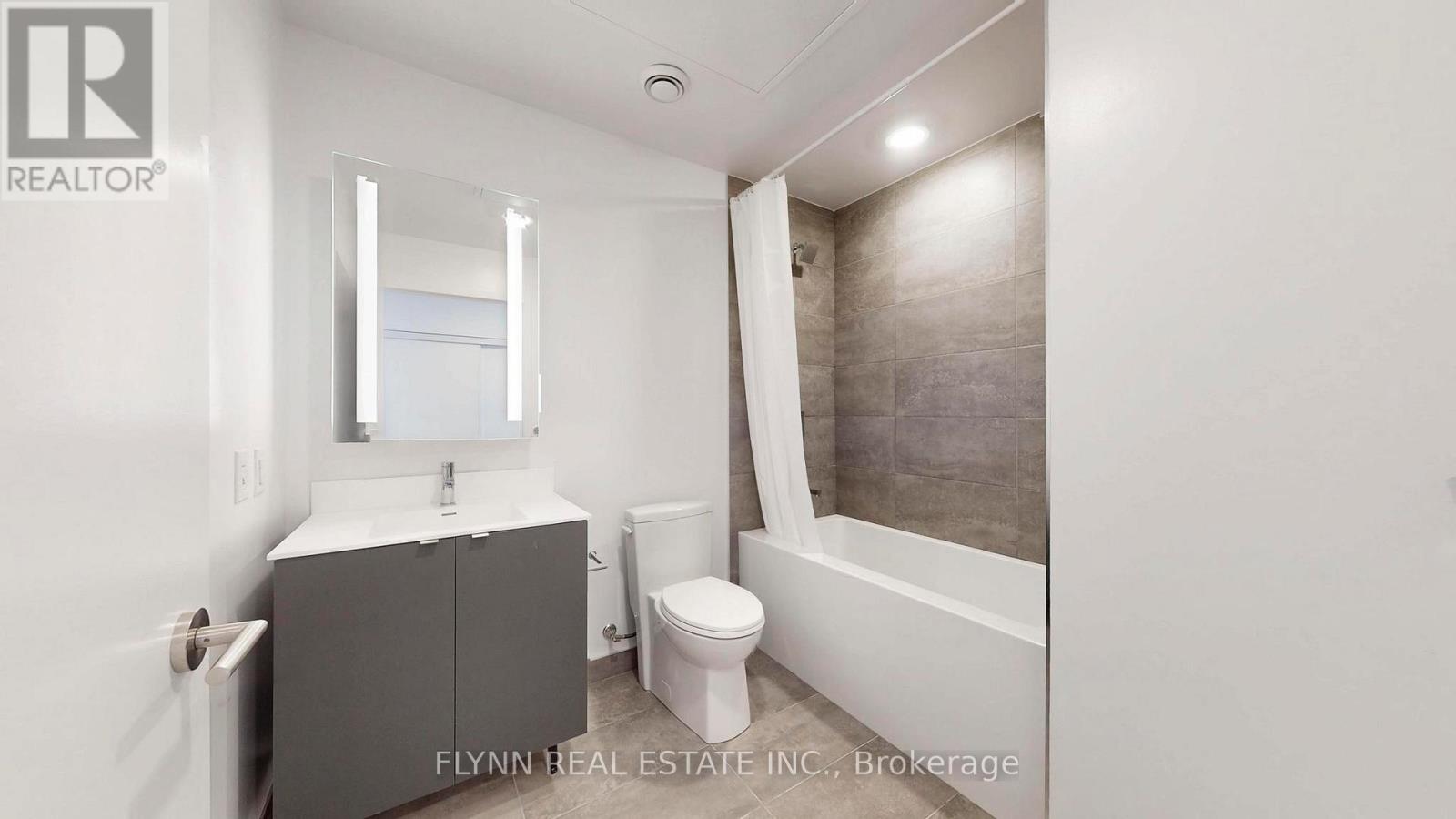 610 - 500 Dupont Street, Toronto, Ontario  M6G 0B8 - Photo 18 - C12212881