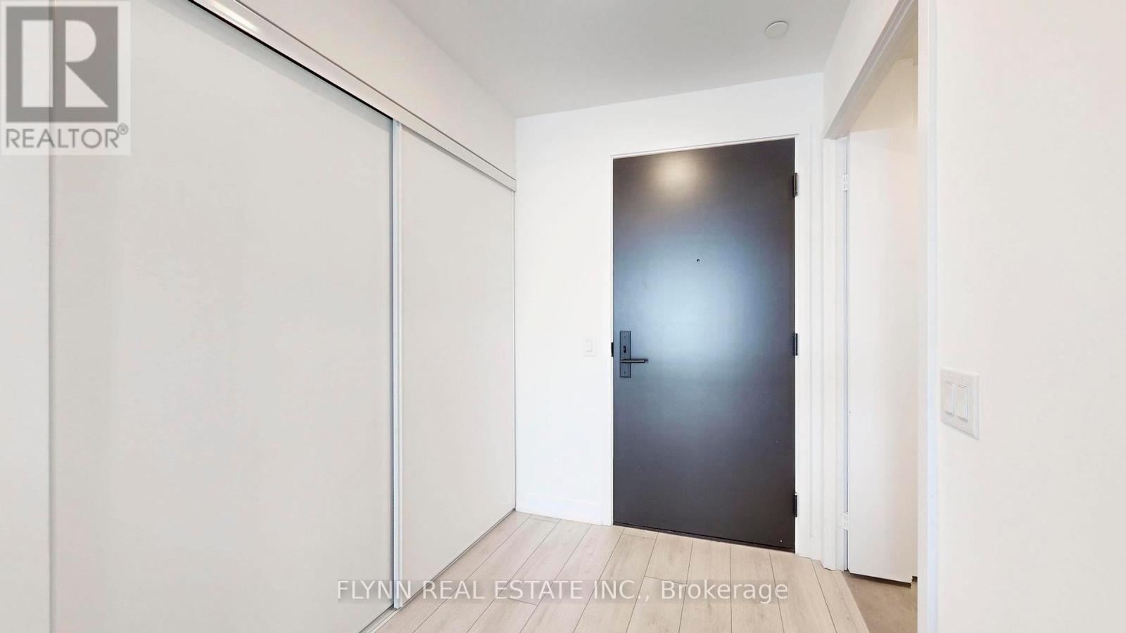 610 - 500 Dupont Street, Toronto, Ontario  M6G 0B8 - Photo 2 - C12212881
