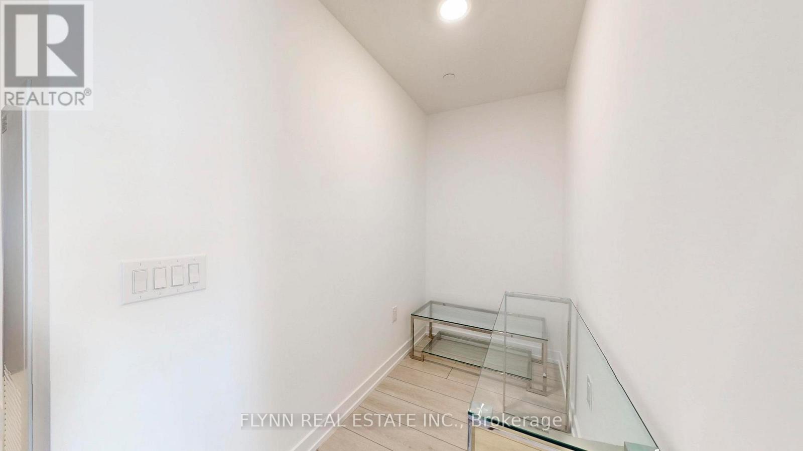 610 - 500 Dupont Street, Toronto, Ontario  M6G 0B8 - Photo 9 - C12212881