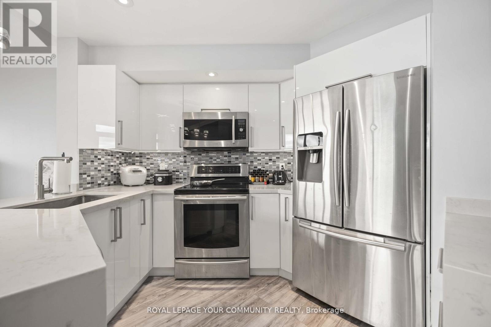 2213 - 5 Northtown Way, Toronto (Willowdale East), Ontario  M2N 7A1 - Photo 14 - C12212912