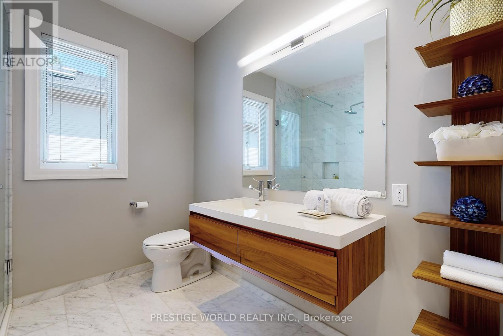 37 Rollscourt Drive, Toronto (St. Andrew-Windfields), Ontario  M2L 1X6 - Photo 32 - C12212920