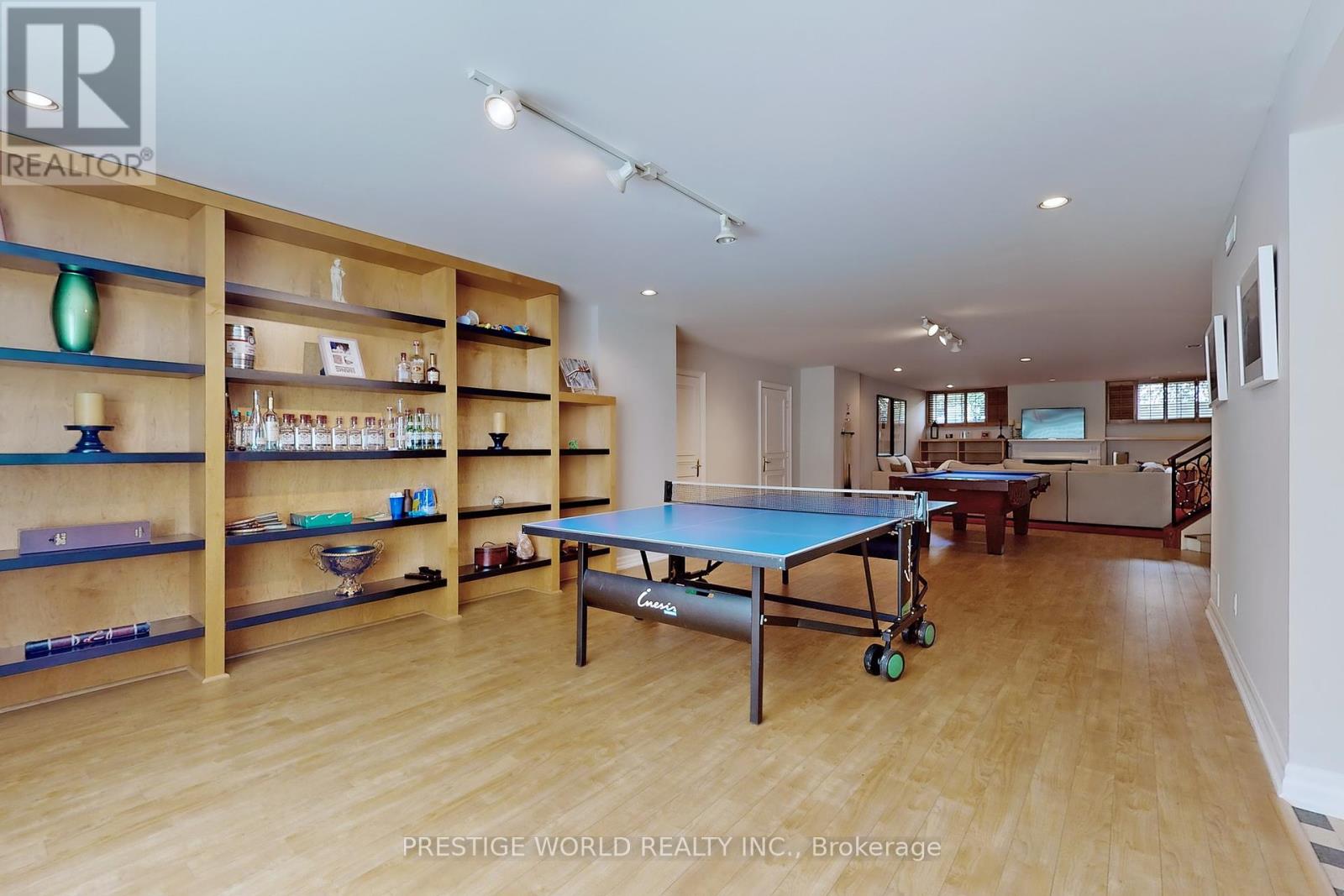 37 Rollscourt Drive, Toronto (St. Andrew-Windfields), Ontario  M2L 1X6 - Photo 39 - C12212920