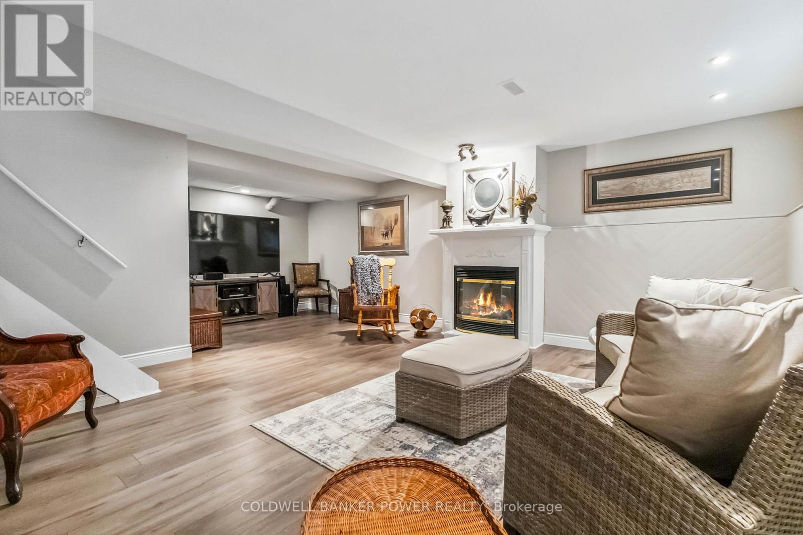 96 Cayuga Crescent, London East (East D), Ontario  N5V 2W5 - Photo 25 - X12213026