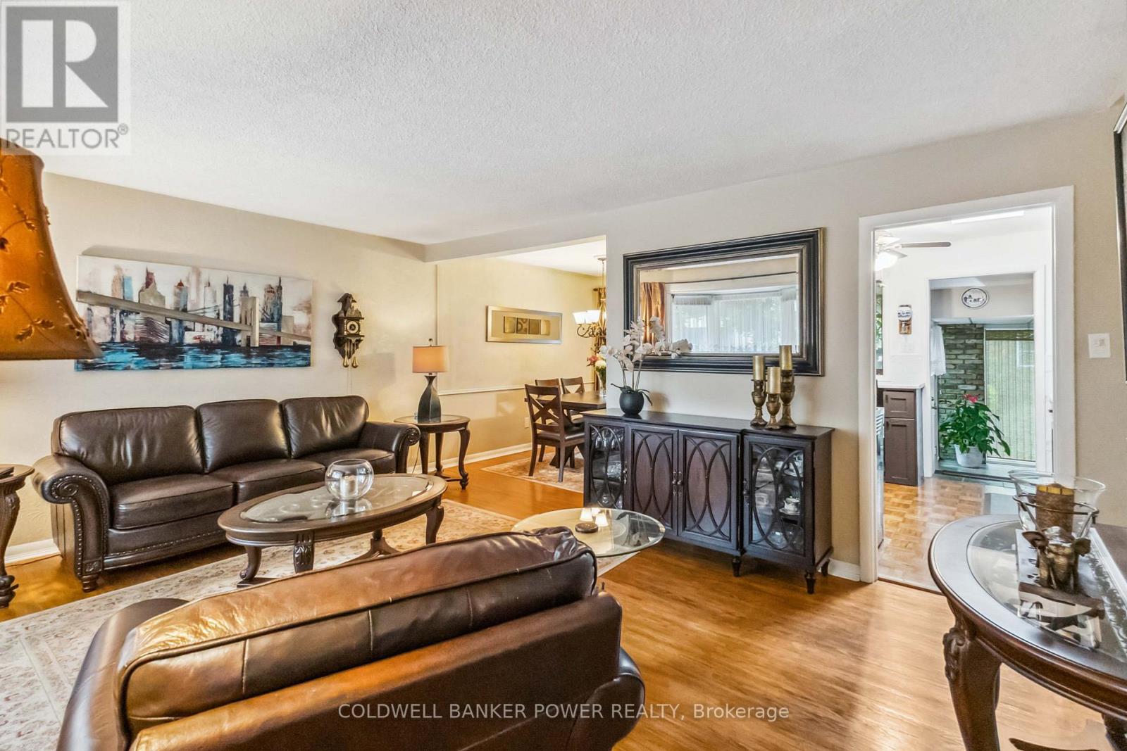 96 Cayuga Crescent, London East (East D), Ontario  N5V 2W5 - Photo 7 - X12213026