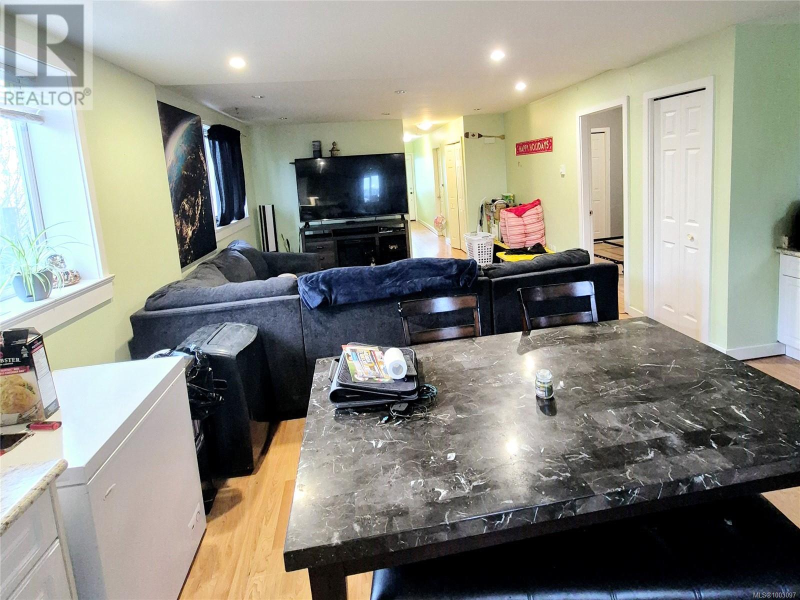 610 Nicol St, Nanaimo, British Columbia  V9R 4T9 - Photo 7 - 1003097