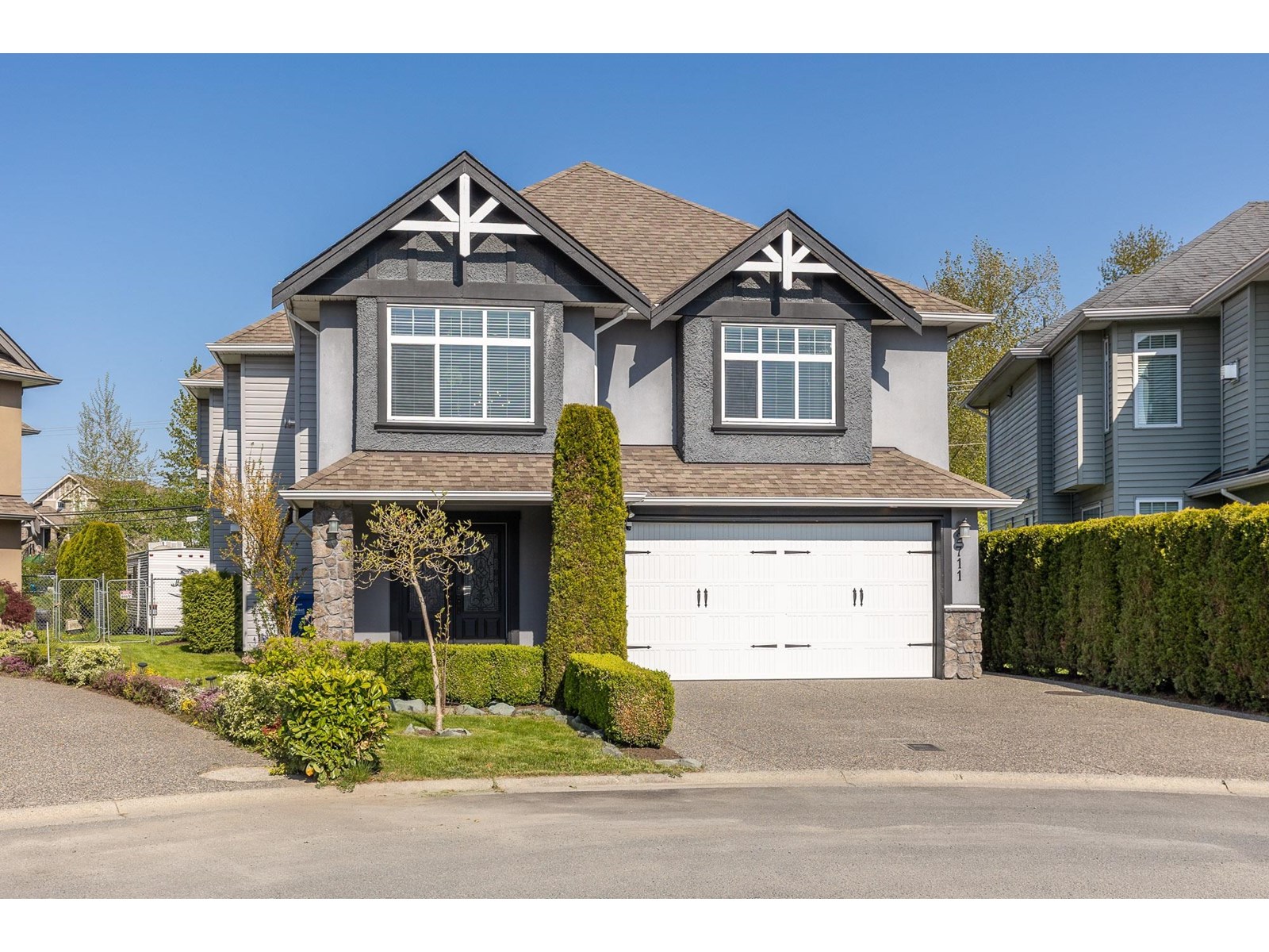 2711 Carriage Court, Abbotsford, British Columbia  V4X 0A3 - Photo 1 - R3014150