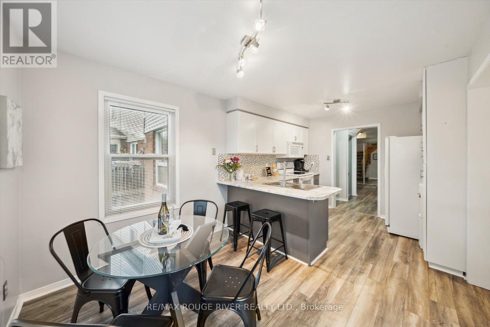 60 Bonnycastle Drive, Clarington (Bowmanville), Ontario  L1C 4S8 - Photo 14 - E12212716