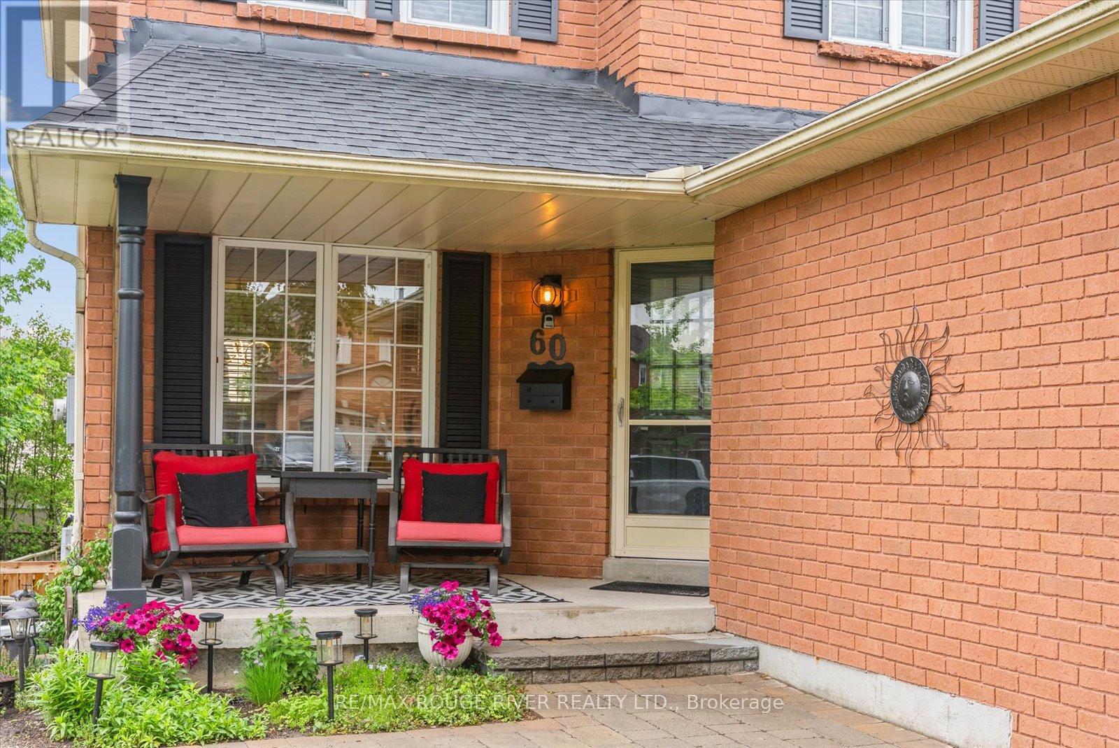 60 Bonnycastle Drive, Clarington (Bowmanville), Ontario  L1C 4S8 - Photo 4 - E12212716
