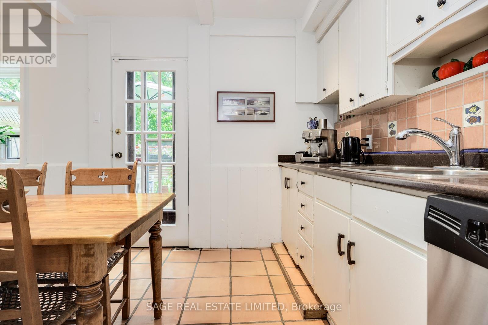 4 Strathcona Avenue, Toronto (North Riverdale), Ontario  M4K 1K7 - Photo 10 - E12212718