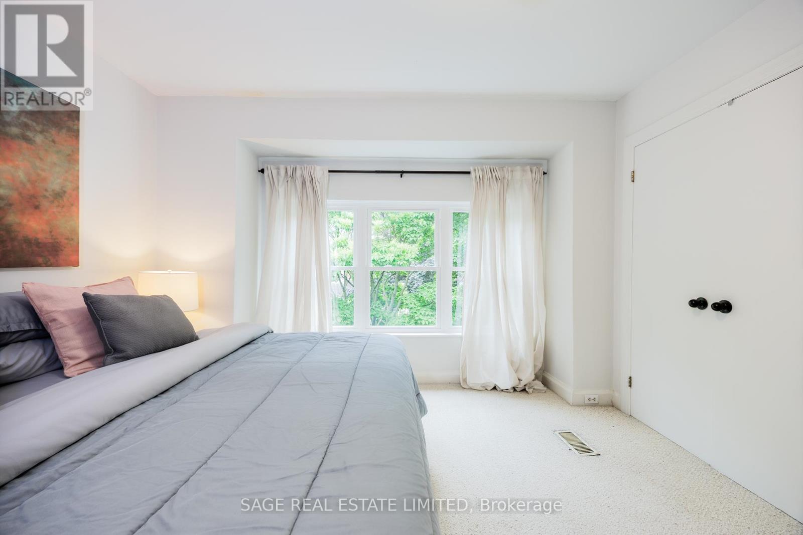 4 Strathcona Avenue, Toronto (North Riverdale), Ontario  M4K 1K7 - Photo 15 - E12212718