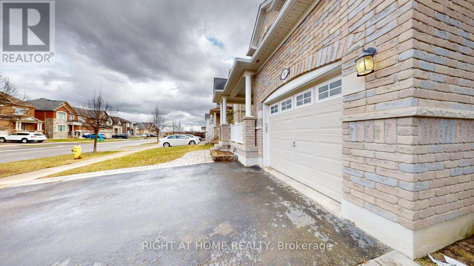 99 Grady Drive, Clarington, Ontario  L1B 0C6 - Photo 3 - E12212794
