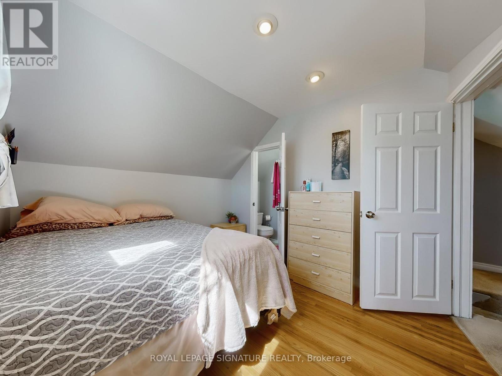 261 Glebemount Avenue, Toronto (Danforth Village-East York), Ontario  M4C 3T7 - Photo 21 - E12212831