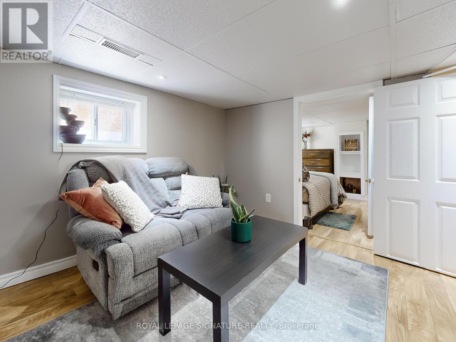 261 Glebemount Avenue, Toronto (Danforth Village-East York), Ontario  M4C 3T7 - Photo 25 - E12212831