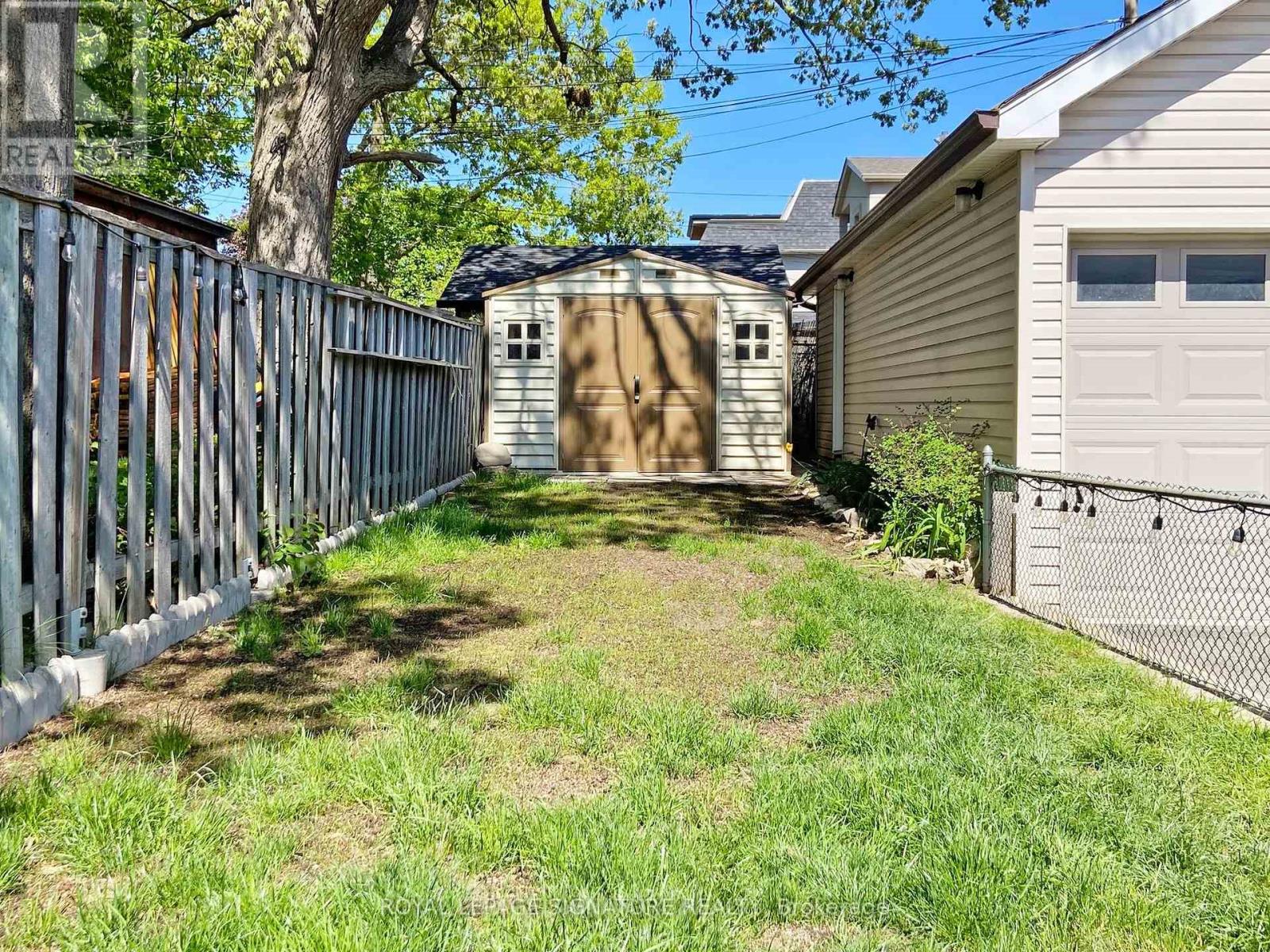 261 Glebemount Avenue, Toronto (Danforth Village-East York), Ontario  M4C 3T7 - Photo 36 - E12212831