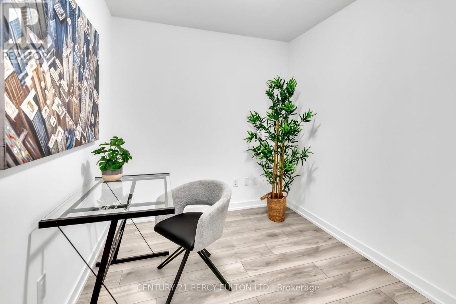 210 - 1455 Celebration Drive, Pickering, Ontario  L1W 1L8 - Photo 4 - E12212853