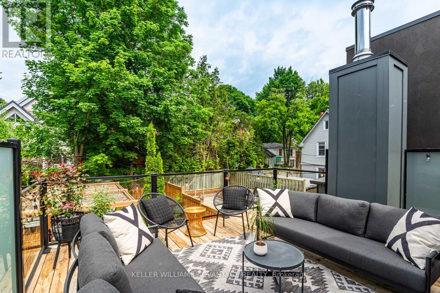 3 Edgewood Gardens, Toronto (Woodbine Corridor), Ontario  M4L 3H4 - Photo 19 - E12212915