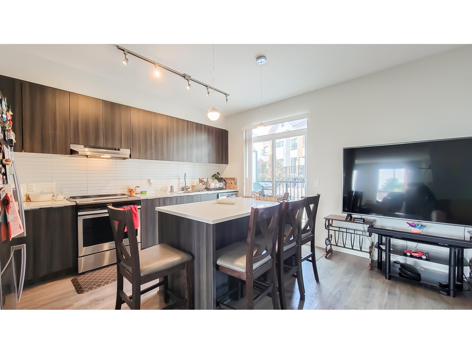 101 15111 Edmund Drive, Surrey, British Columbia  V3S 0A5 - Photo 8 - R3012747