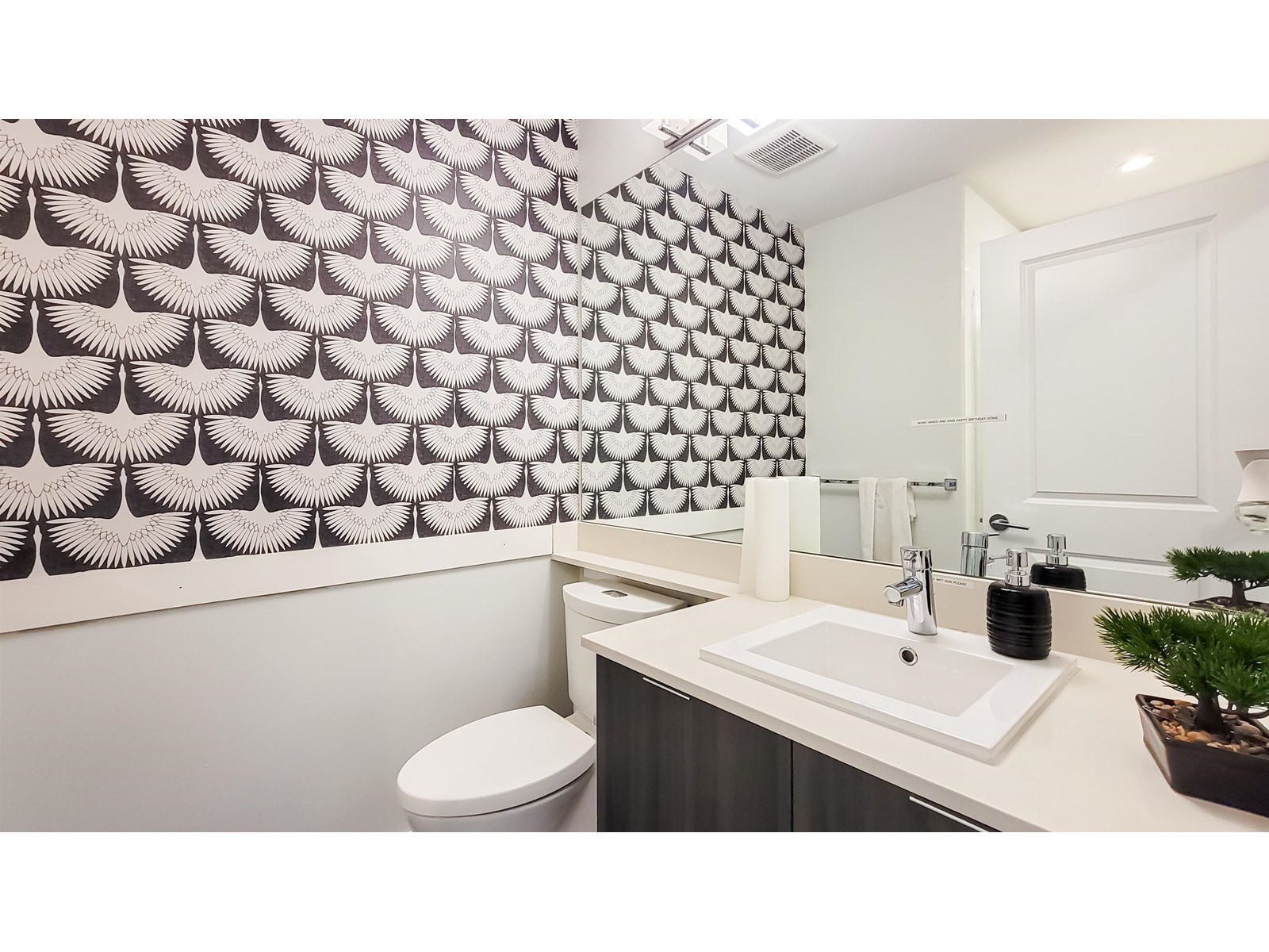 101 15111 Edmund Drive, Surrey, British Columbia  V3S 0A5 - Photo 24 - R3012747