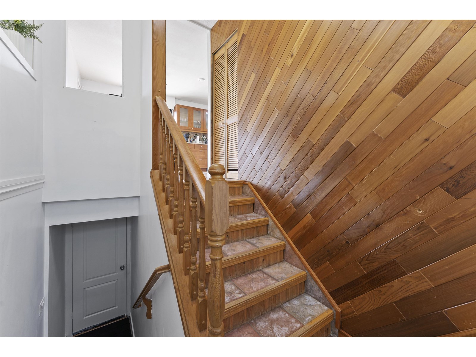 32572 Fleming Avenue, Mission, British Columbia  V2V 2G9 - Photo 5 - R3013891