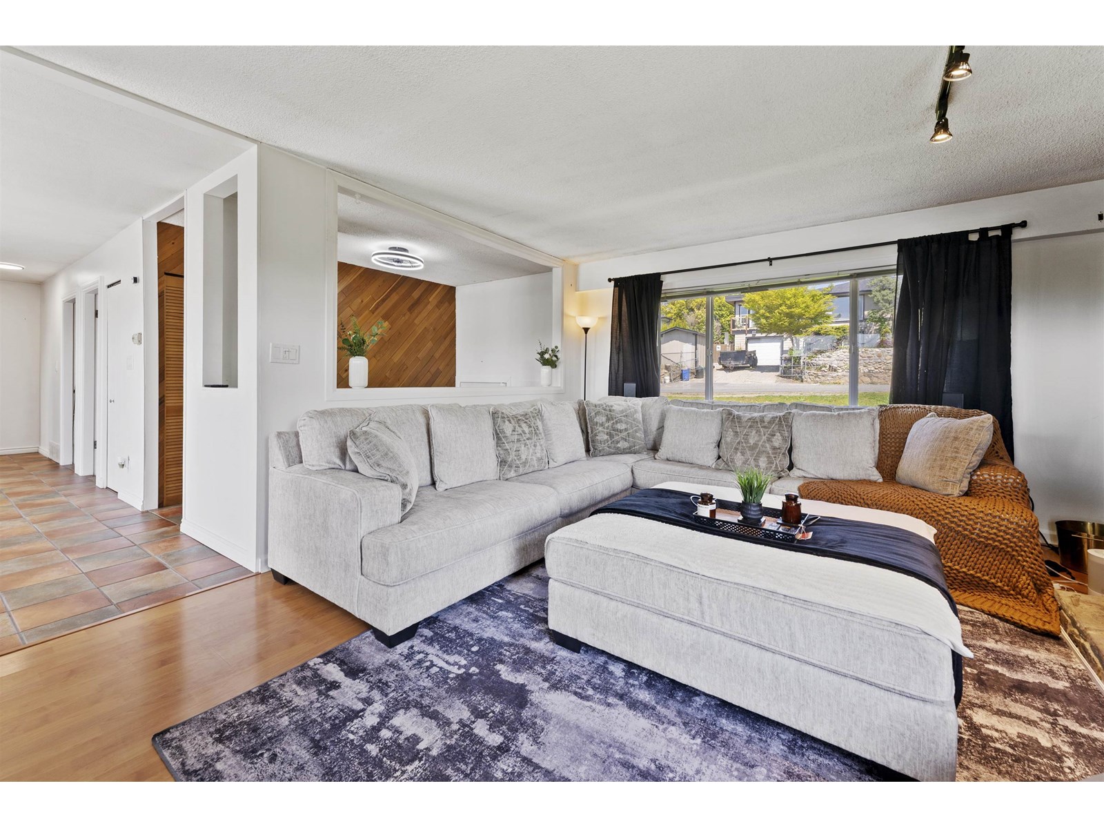 32572 Fleming Avenue, Mission, British Columbia  V2V 2G9 - Photo 8 - R3013891