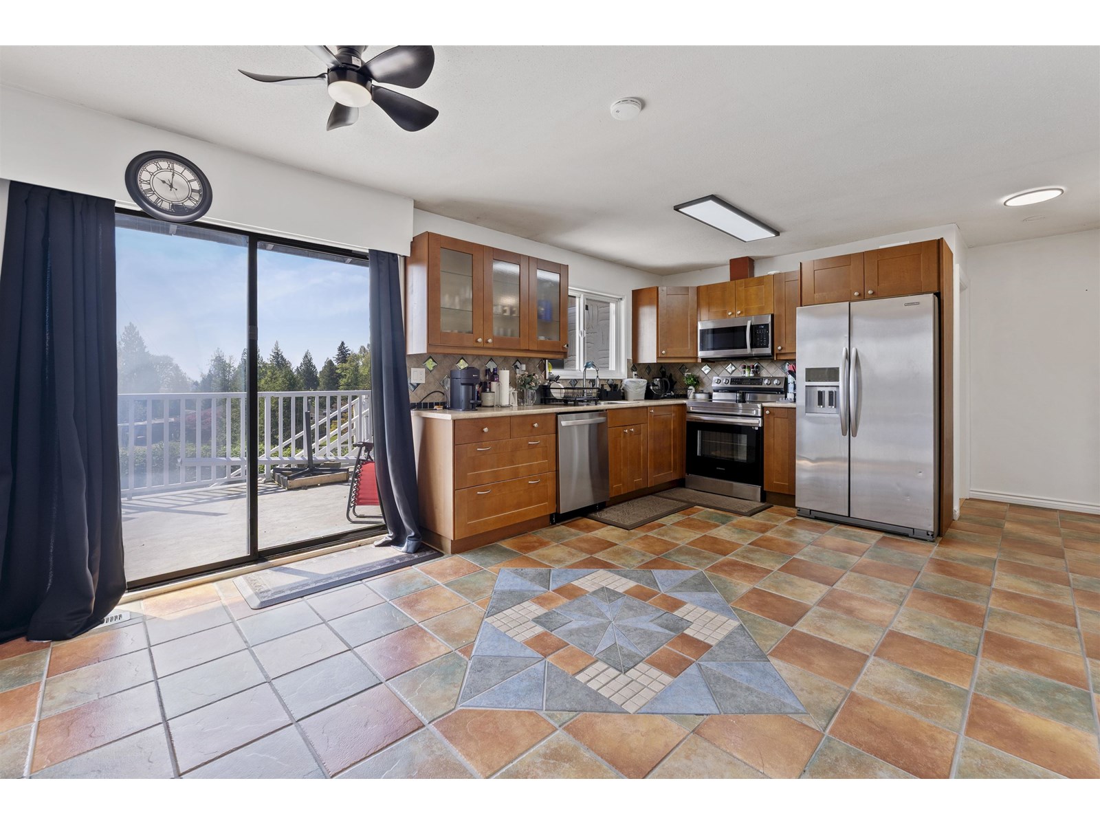 32572 Fleming Avenue, Mission, British Columbia  V2V 2G9 - Photo 9 - R3013891