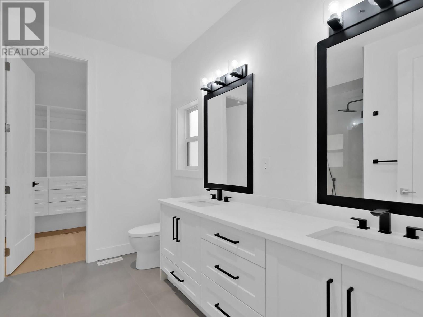 3271 Evergreen Drive, Penticton, British Columbia  V2A 9A9 - Photo 20 - 10350434