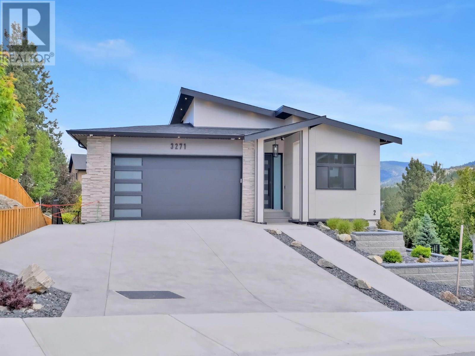 3271 Evergreen Drive, Penticton, British Columbia