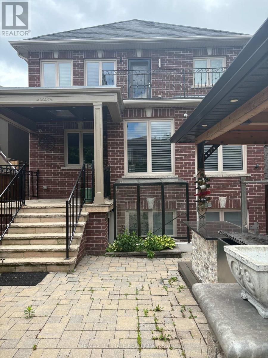 2 Lower - 1166 Glengrove Avenue W, Toronto, Ontario  M6B 2K4 - Photo 3 - W12212239
