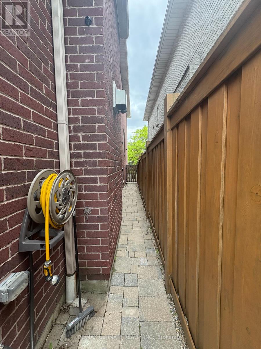 2 Lower - 1166 Glengrove Avenue W, Toronto, Ontario  M6B 2K4 - Photo 2 - W12212239